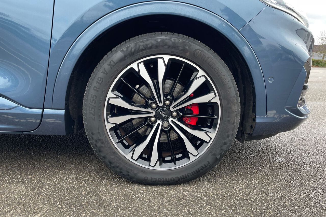FORD KUGA, , hi-res
