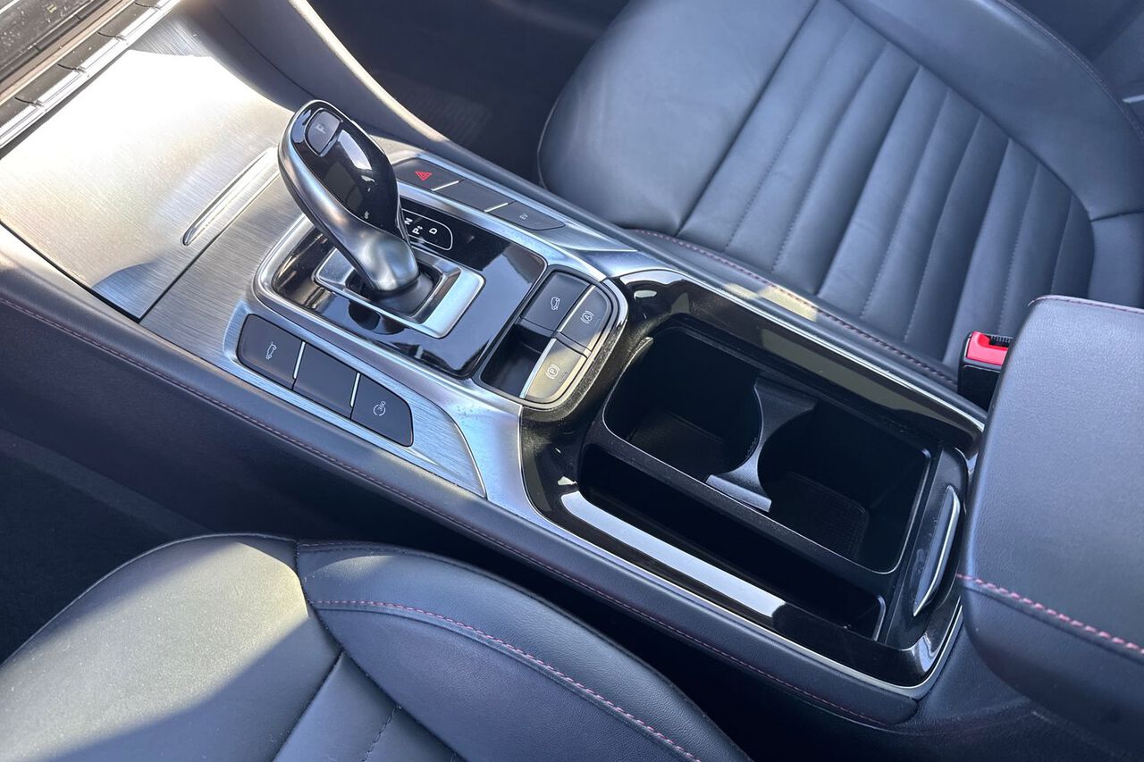 MG MOTOR UK HS, , hi-res