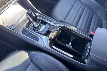 MG MOTOR UK HS, , hi-res