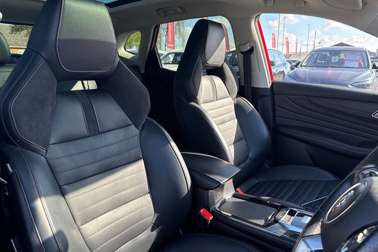 MG MOTOR UK HS, , hi-res