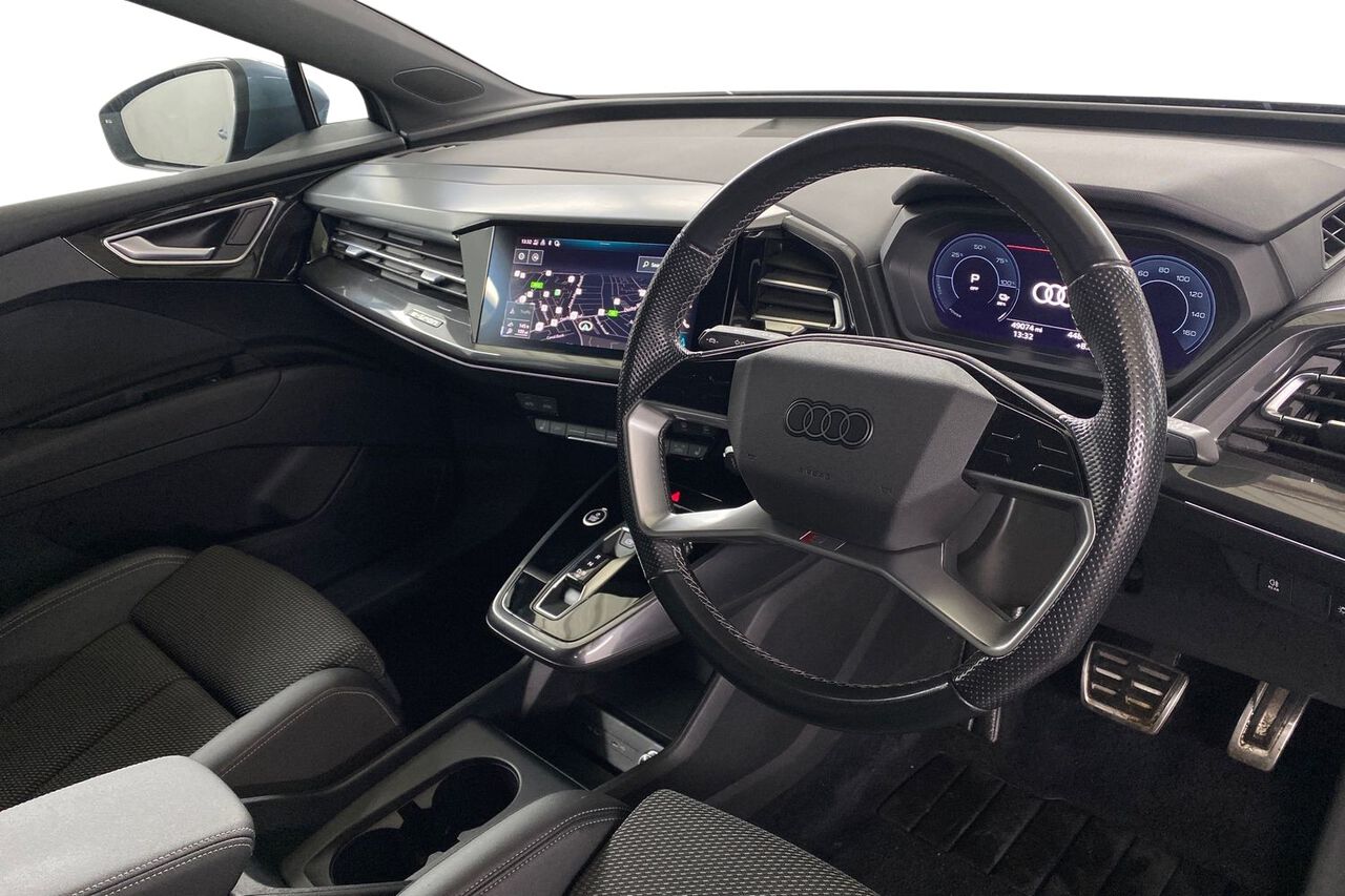AUDI Q4, , hi-res