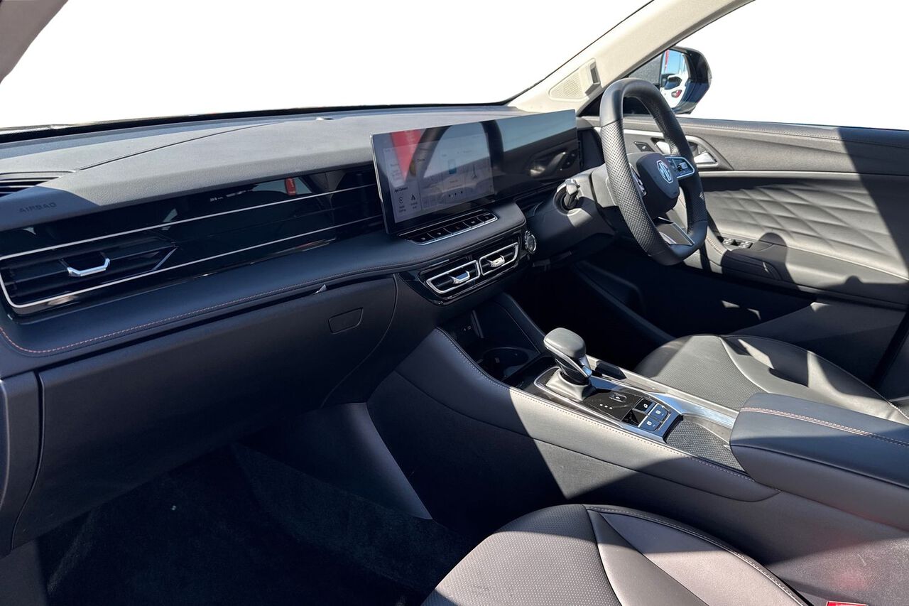 MG MOTOR UK HS, , hi-res