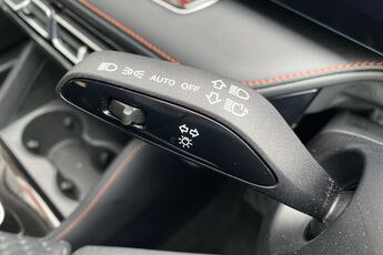 MG MOTOR UK HS, , hi-res