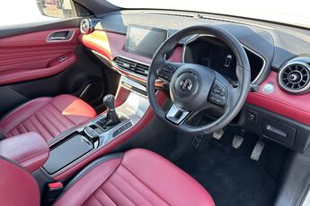 MG MOTOR UK HS, , hi-res