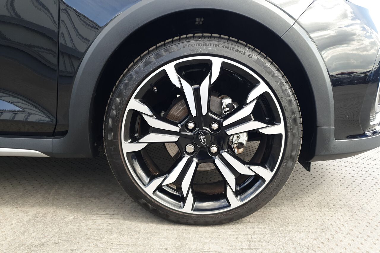 FORD FIESTA, , hi-res