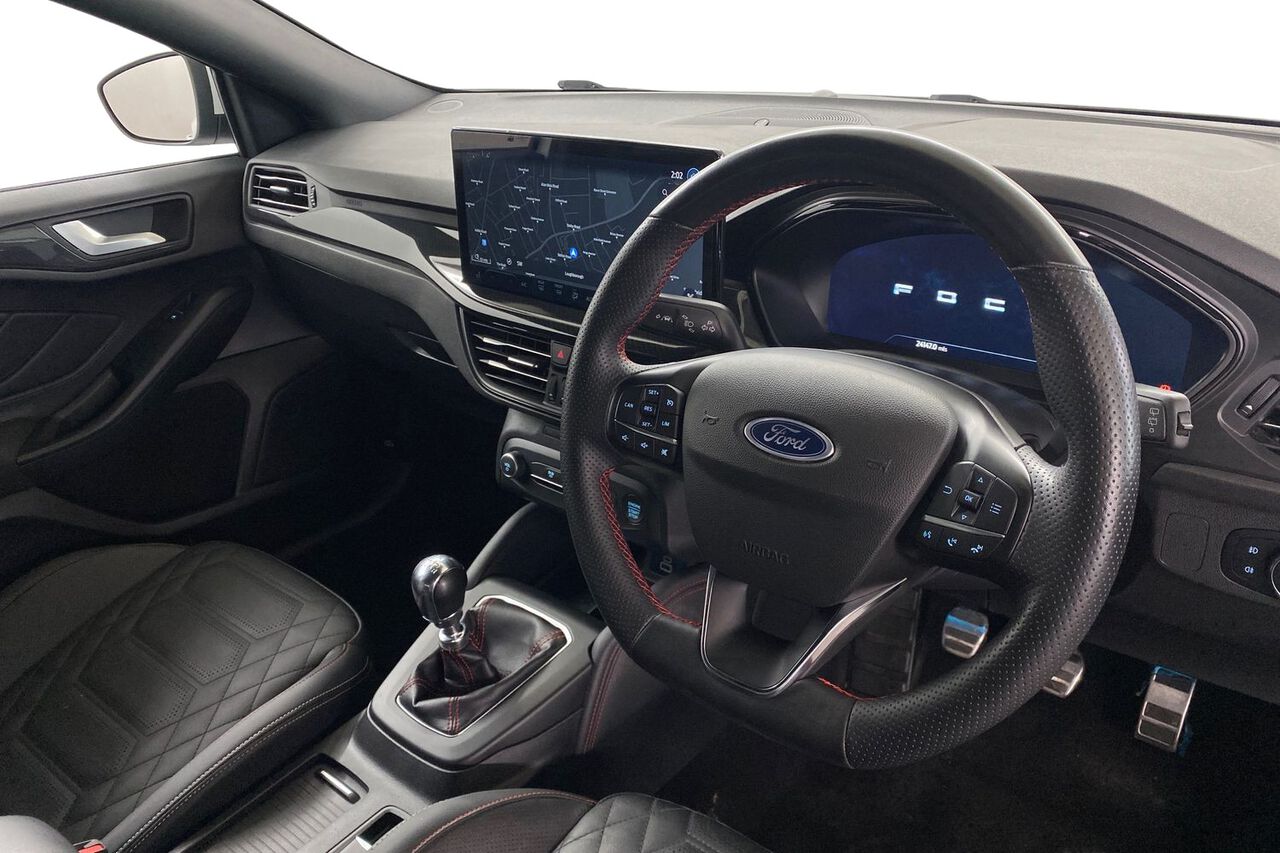 FORD FOCUS, , hi-res