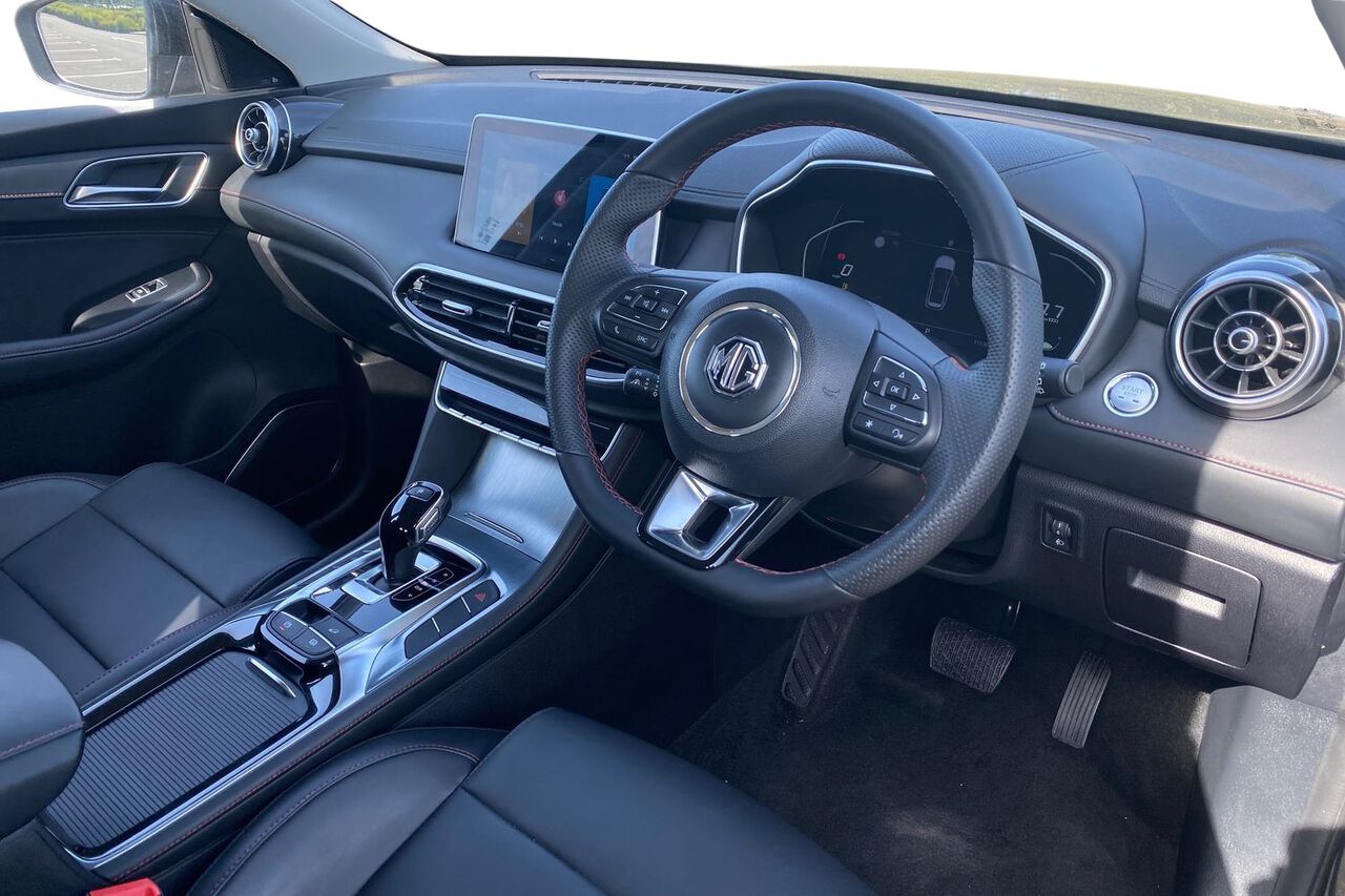 MG MOTOR UK HS, , hi-res