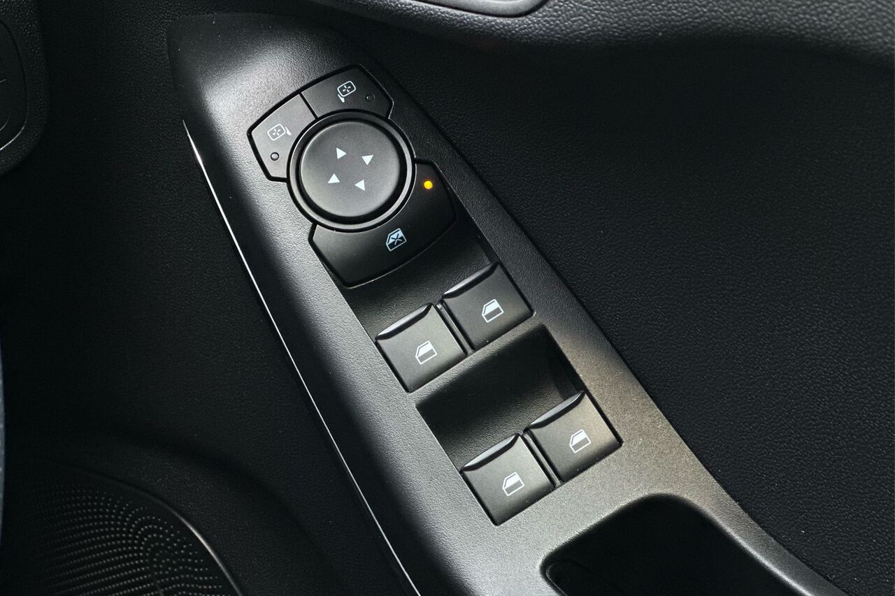 FORD FIESTA, , hi-res