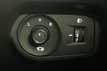 MG MOTOR UK MG4, , hi-res