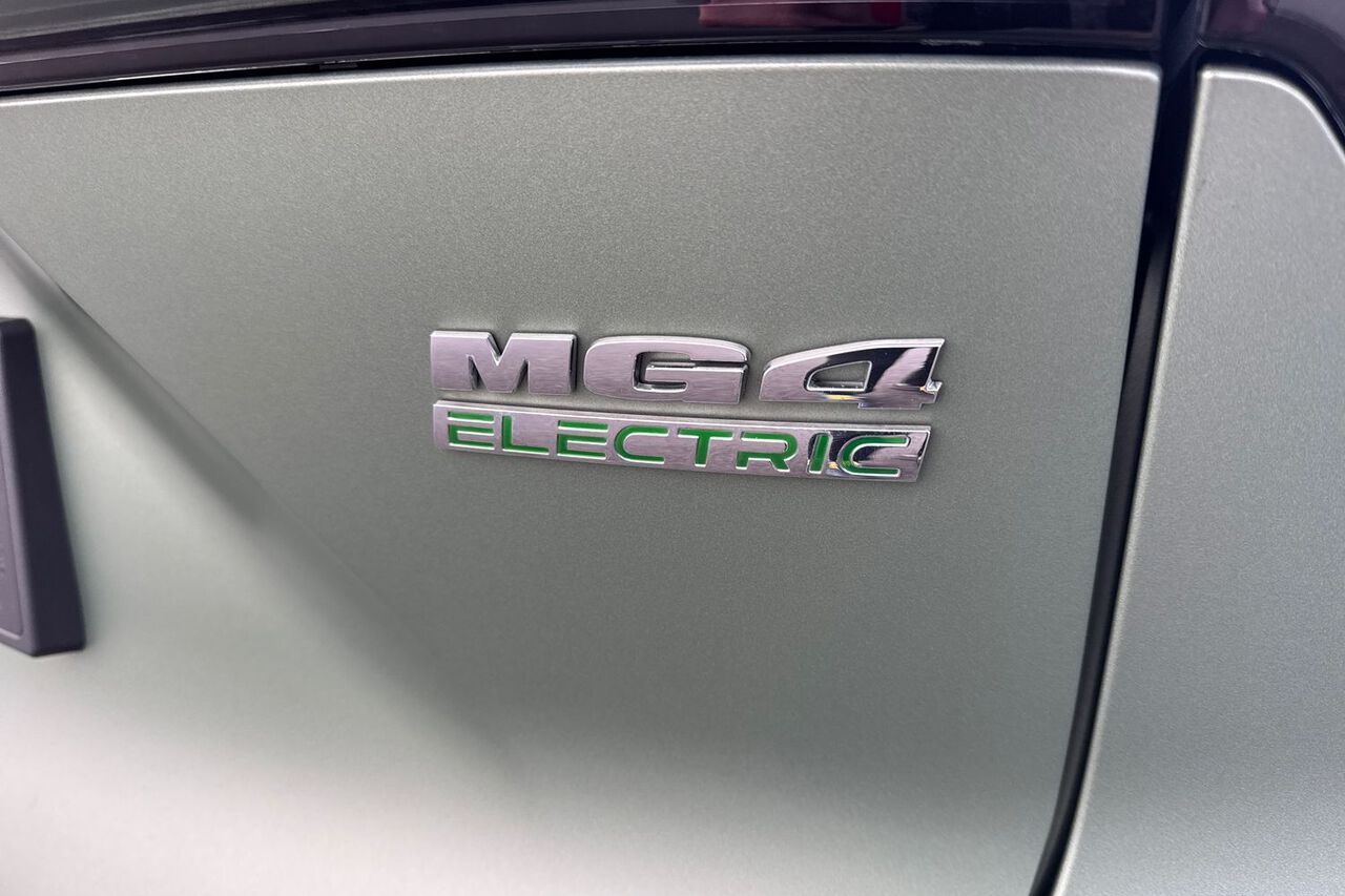 MG MOTOR UK MG4, , hi-res