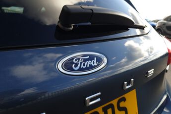 FORD FOCUS, , hi-res