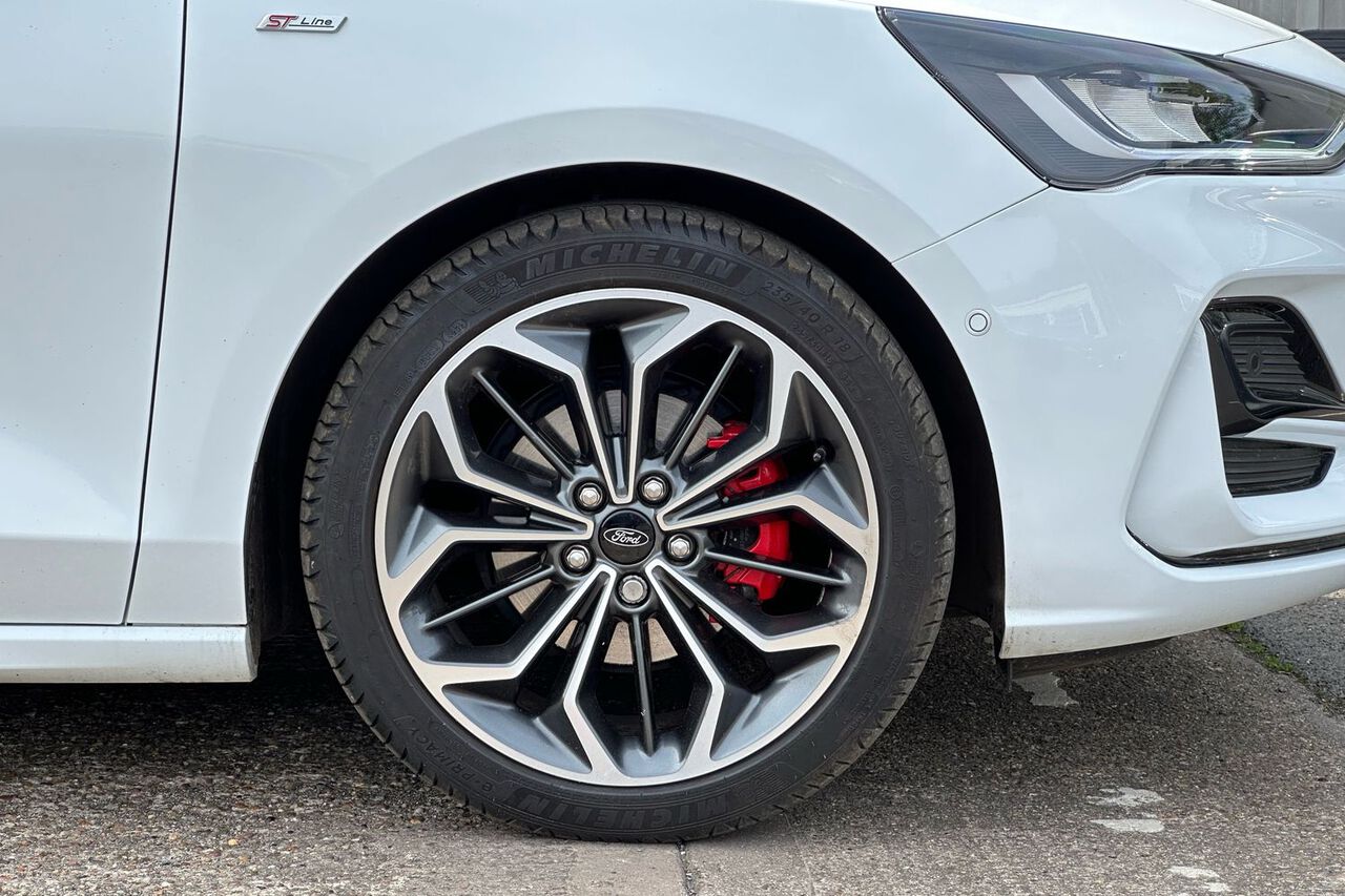 FORD FOCUS, , hi-res