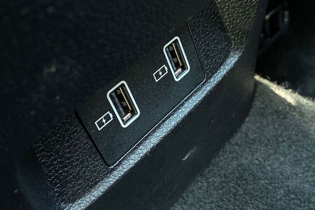 MG MOTOR UK HS, , hi-res