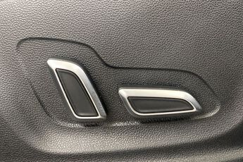 MG MOTOR UK HS, , hi-res