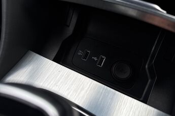 MG MOTOR UK HS, , hi-res