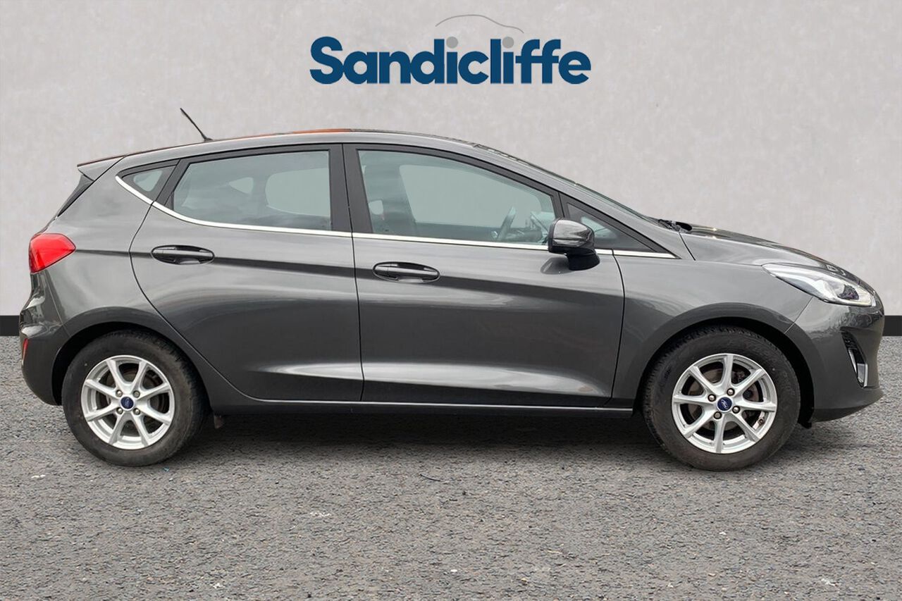 FORD FIESTA, , hi-res