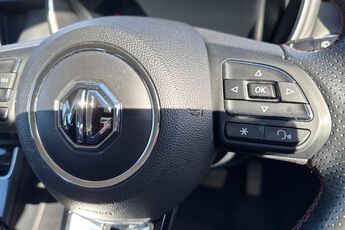 MG MOTOR UK HS, , hi-res