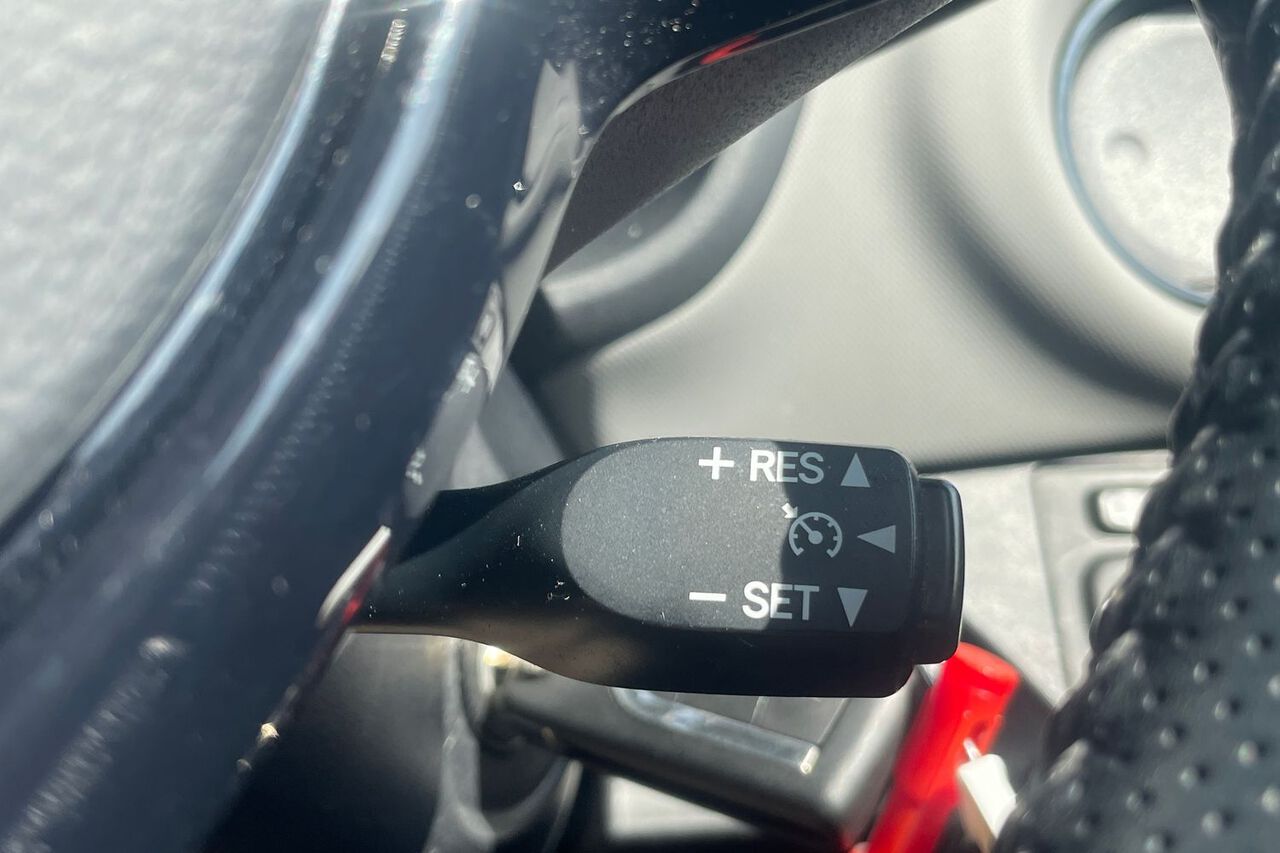 TOYOTA YARIS, , hi-res
