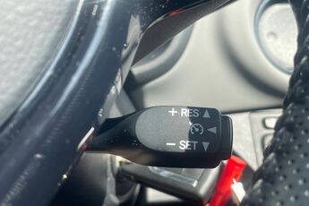 TOYOTA YARIS, , hi-res