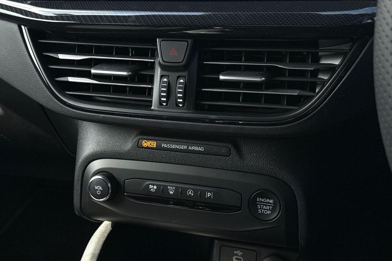 FORD FOCUS, , hi-res