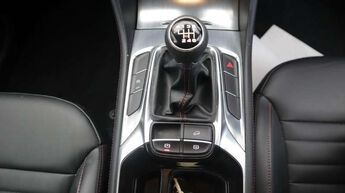 MG MOTOR UK HS, , hi-res