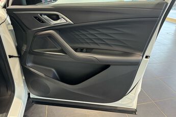 MG MOTOR UK HS, , hi-res