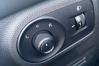 MG MOTOR UK ZS, , hi-res