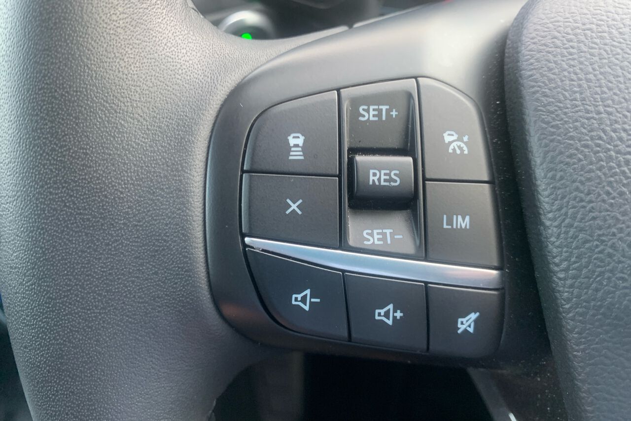 FORD KUGA, , hi-res