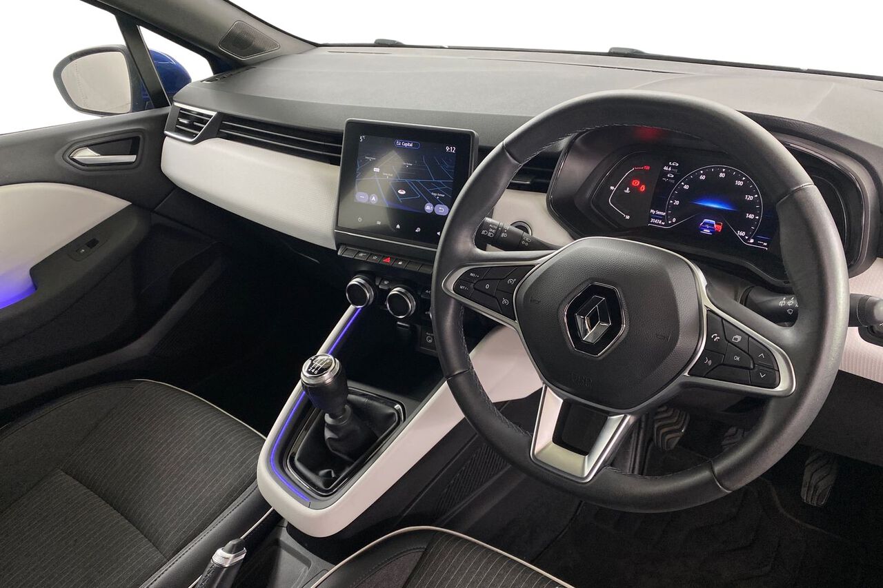 RENAULT CLIO, , hi-res