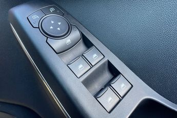 FORD FIESTA, , hi-res