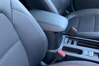 FORD KUGA, , hi-res