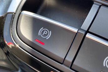 MG MOTOR UK HS, , hi-res