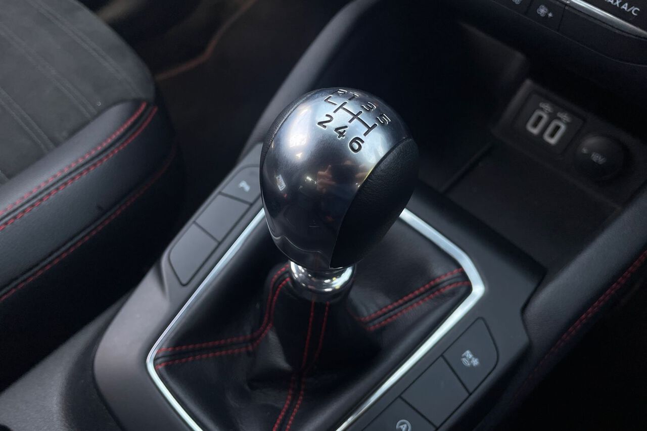 FORD KUGA, , hi-res