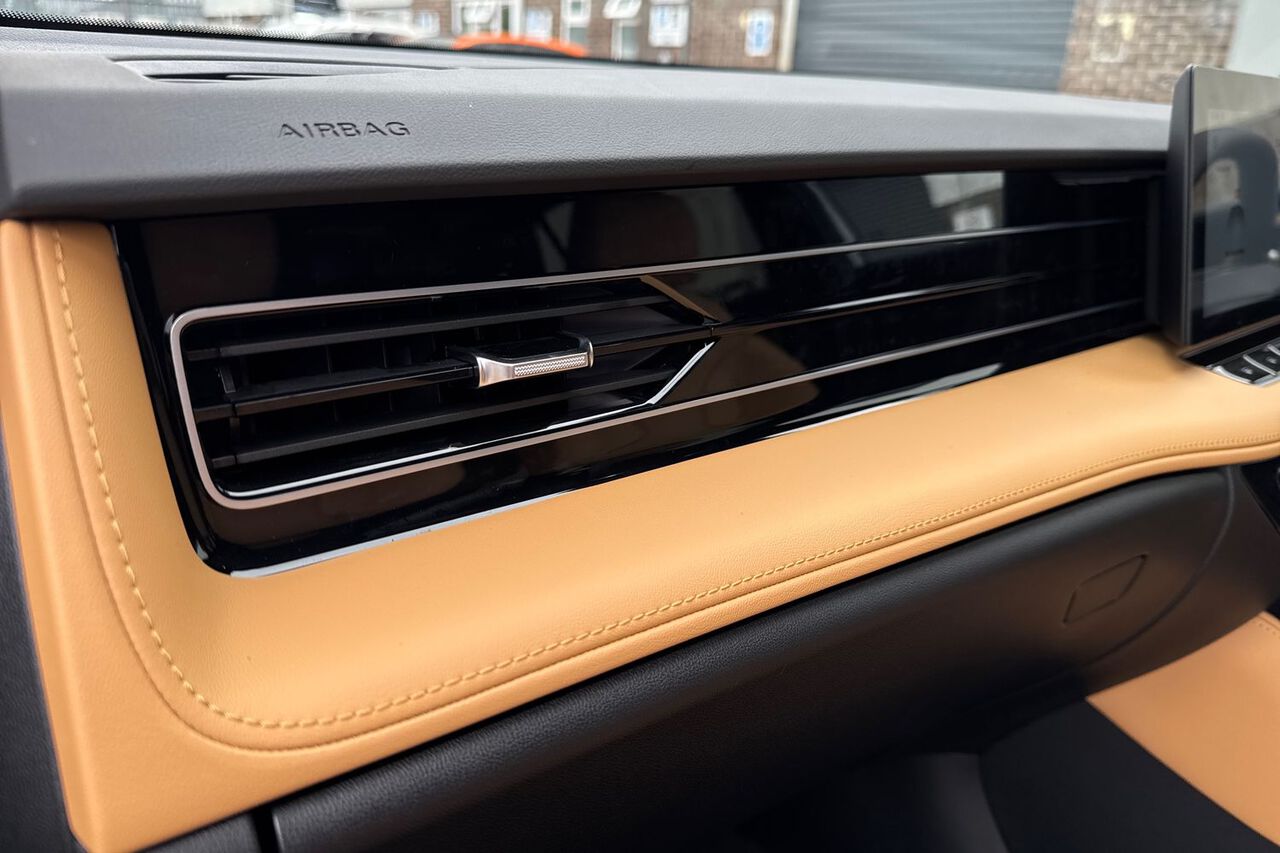 MG MOTOR UK HS, , hi-res
