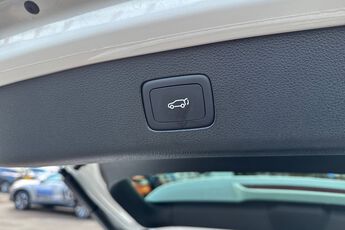 MG MOTOR UK HS, , hi-res