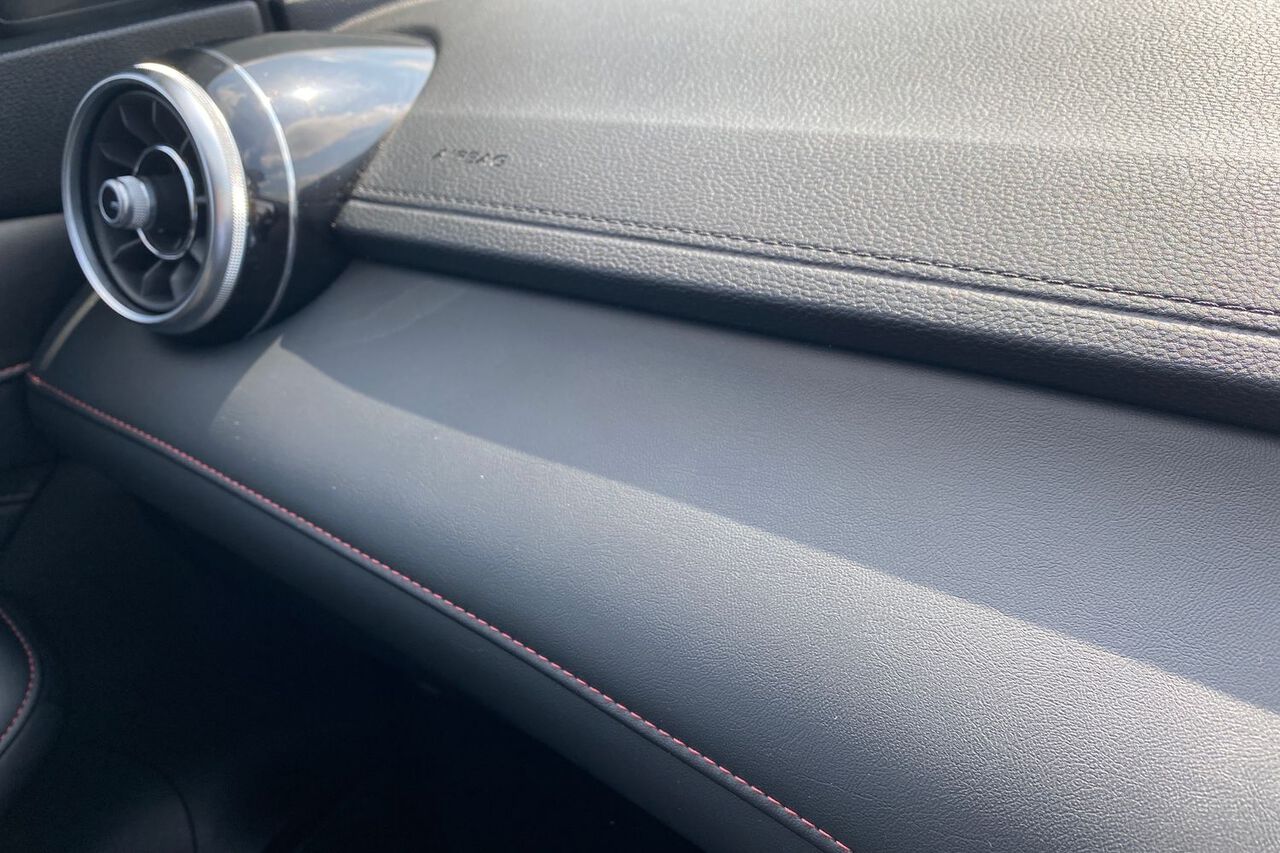 MG MOTOR UK HS, , hi-res