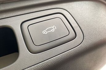 MG MOTOR UK HS, , hi-res
