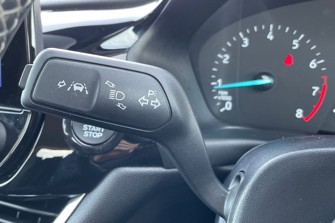 FORD FIESTA, , hi-res