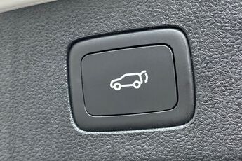 MG MOTOR UK HS, , hi-res
