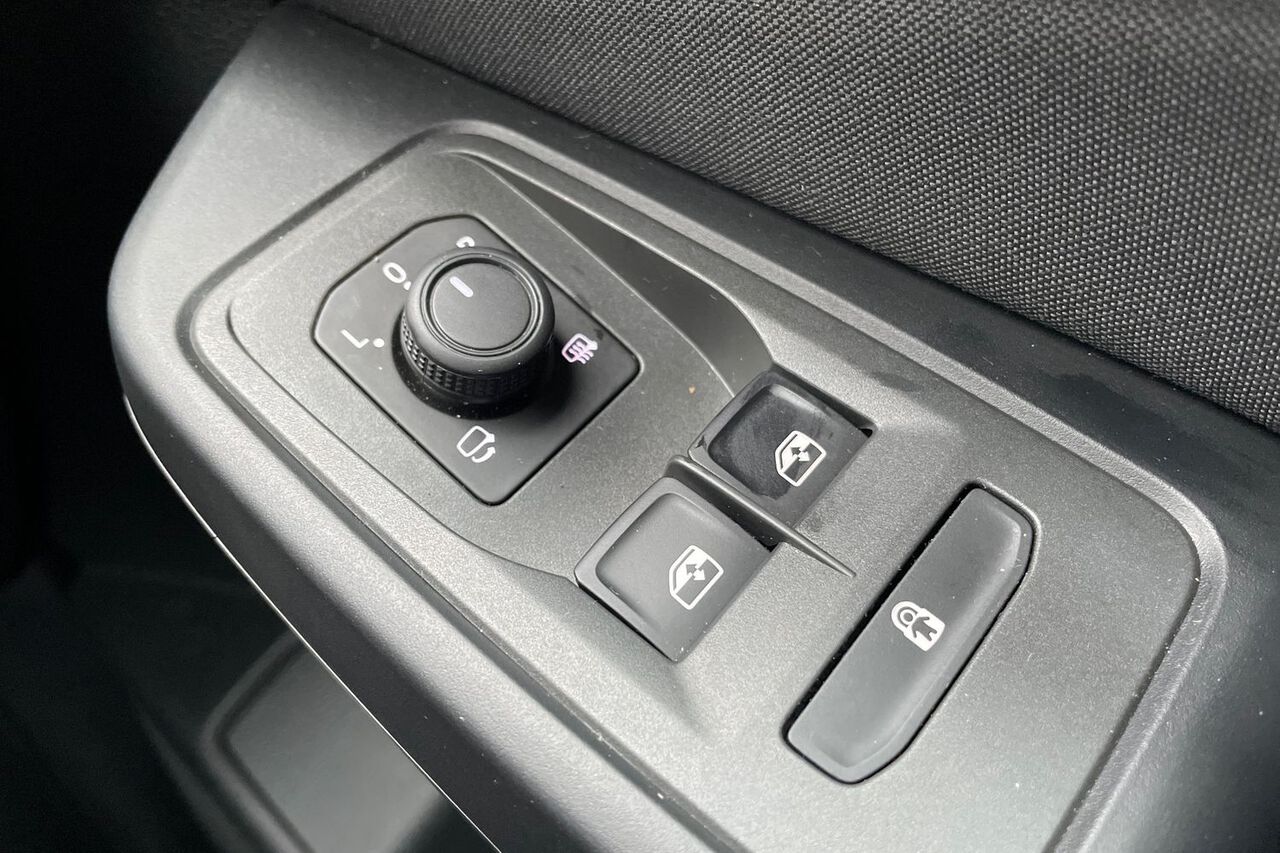 FORD TOURNEO CONNECT, , hi-res