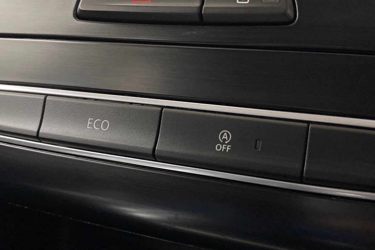 RENAULT MEGANE, , hi-res
