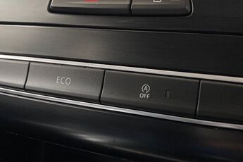 RENAULT MEGANE, , hi-res
