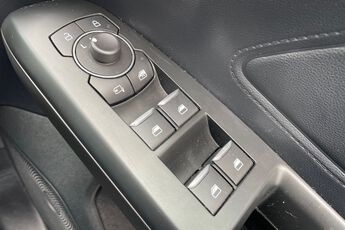 FORD FOCUS, , hi-res