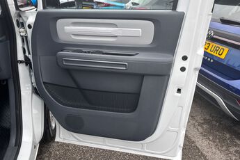 MAXUS DELIVER 5, , hi-res