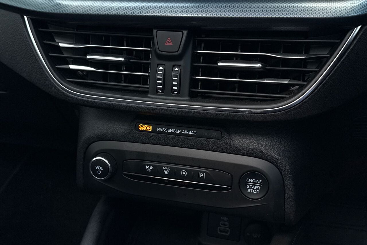 FORD FOCUS, , hi-res