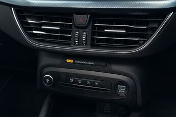 FORD FOCUS, , hi-res