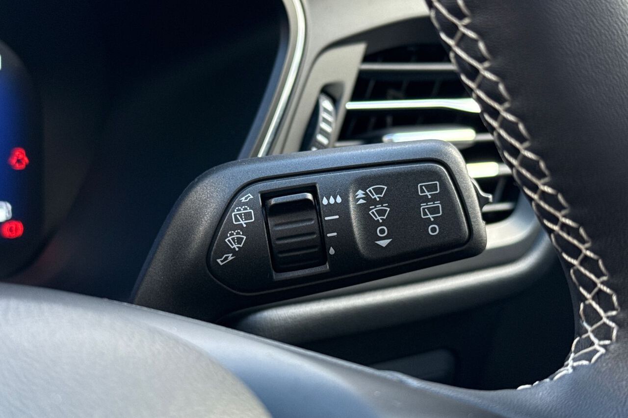 FORD KUGA, , hi-res