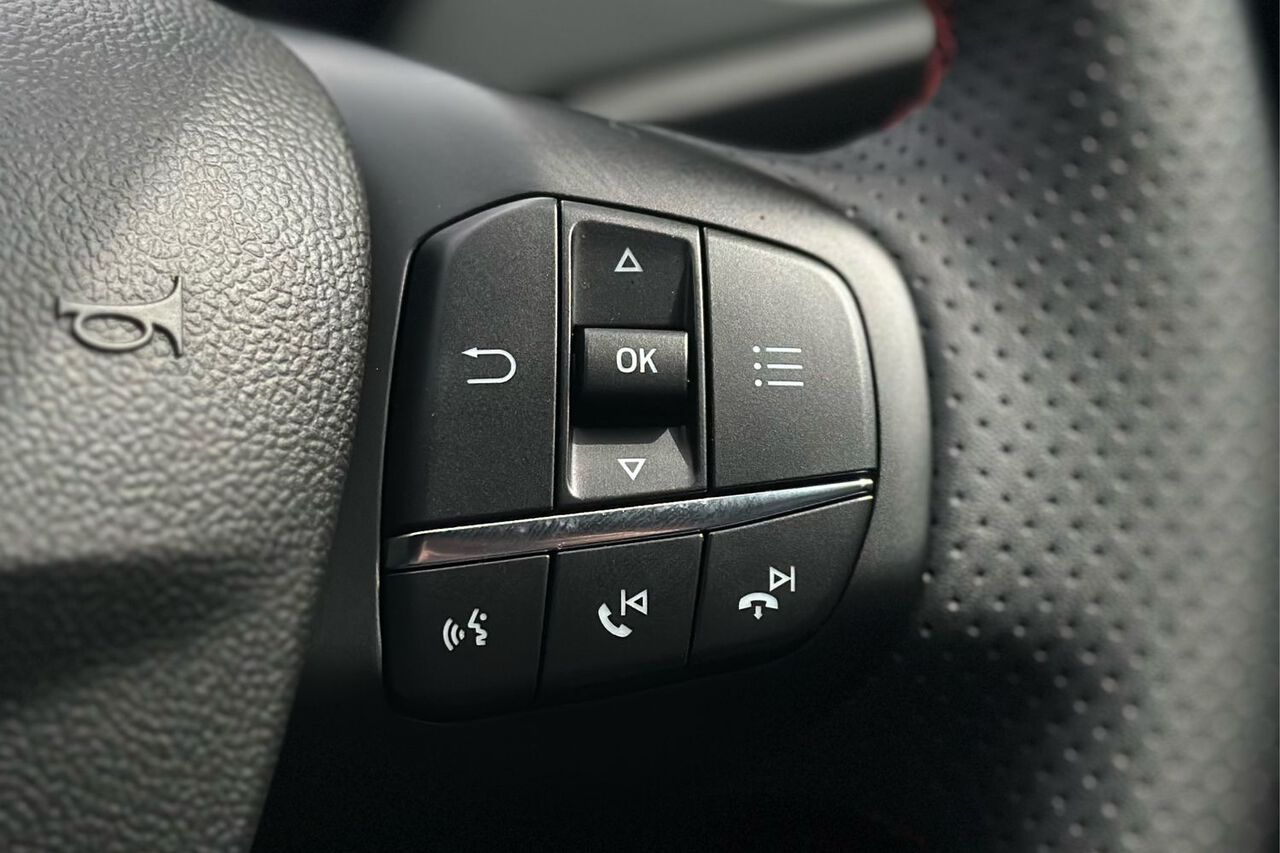 FORD FOCUS, , hi-res