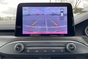 FORD FOCUS VIGNALE, , hi-res