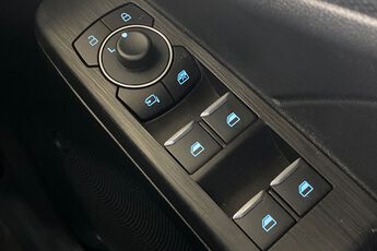 FORD KUGA, , hi-res